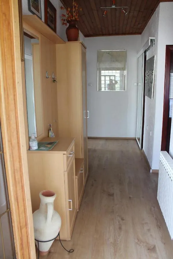 Apartment With Great Seaview Krk Town 0*,  Croácia